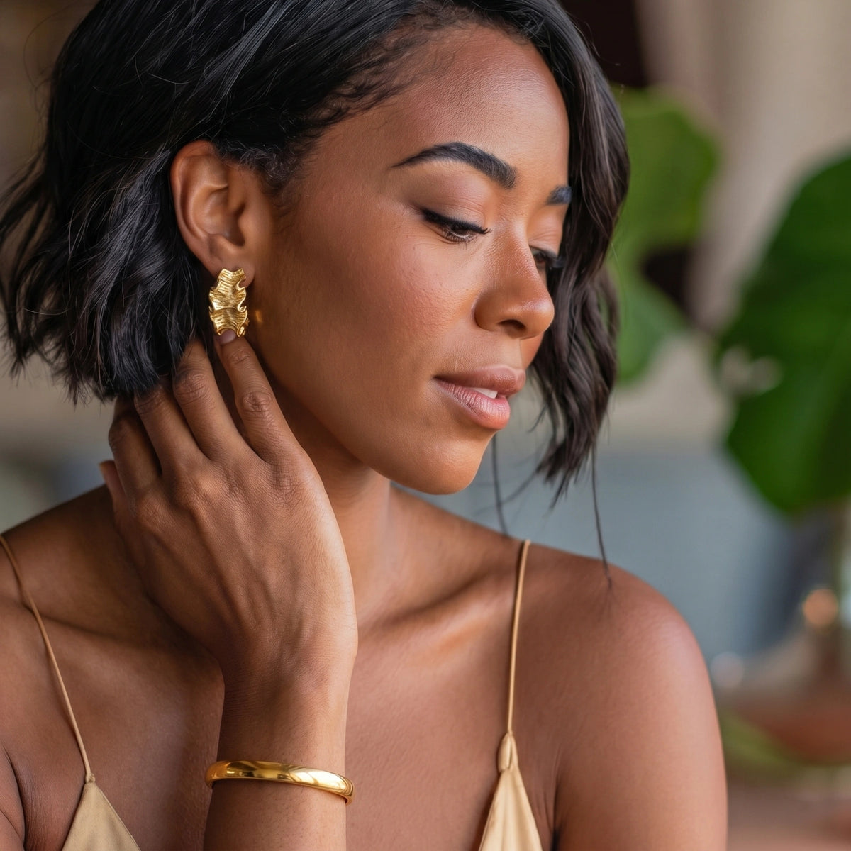 Bold Hinge Bangle | 18K Gold Plated Bracelet