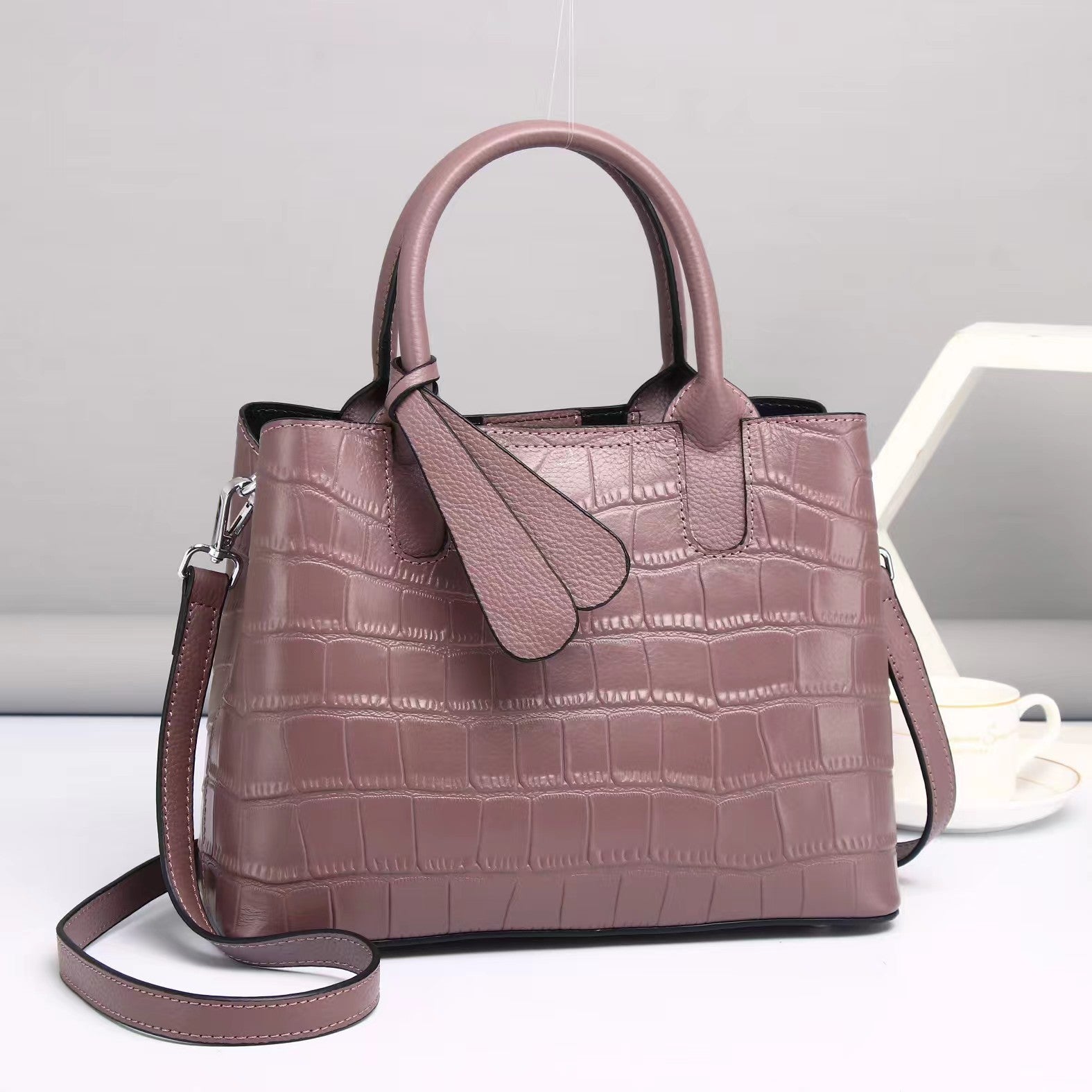Maribella Tote