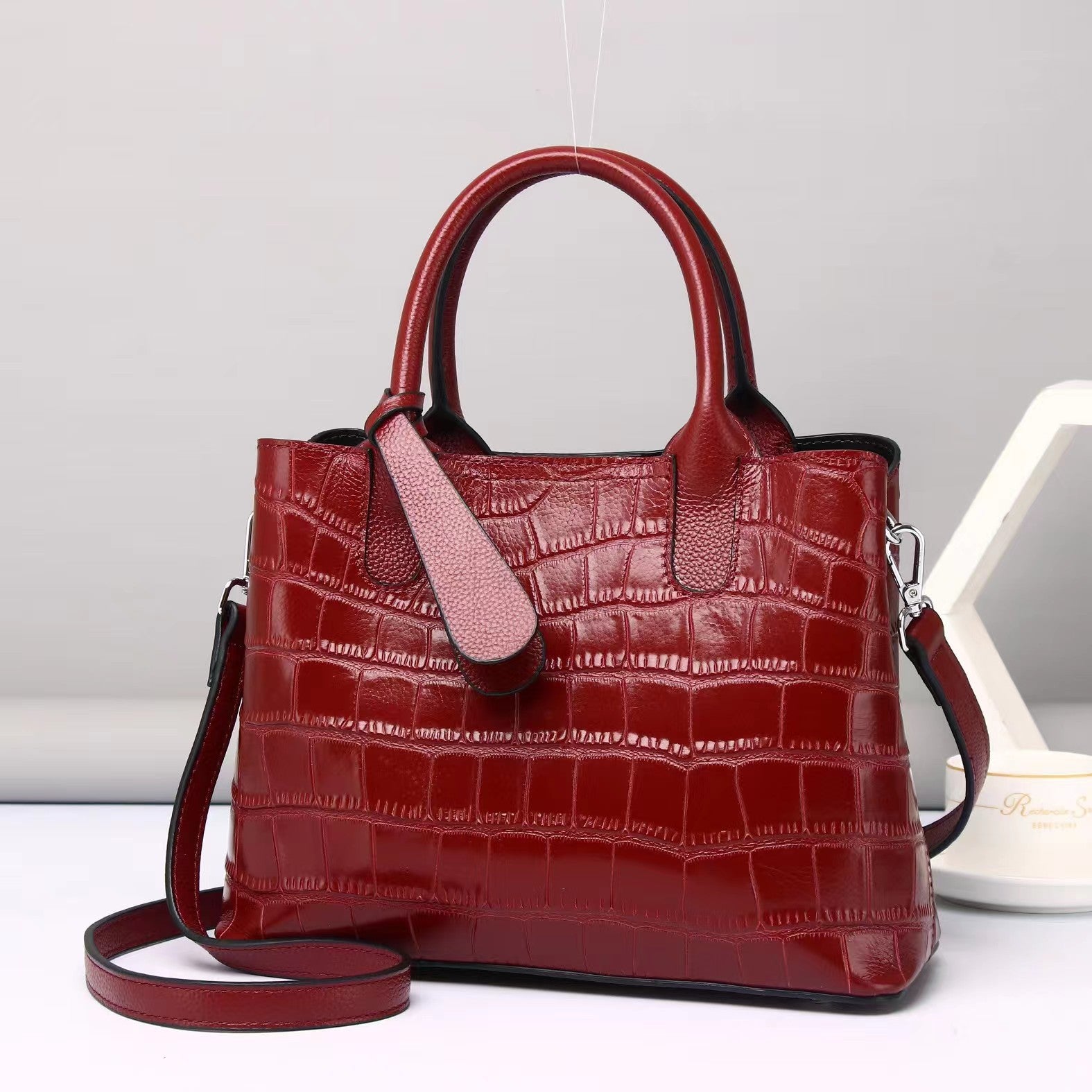 Maribella Tote