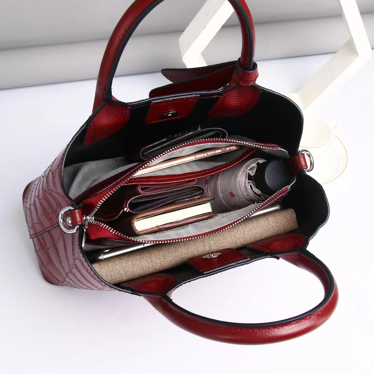Maribella Tote